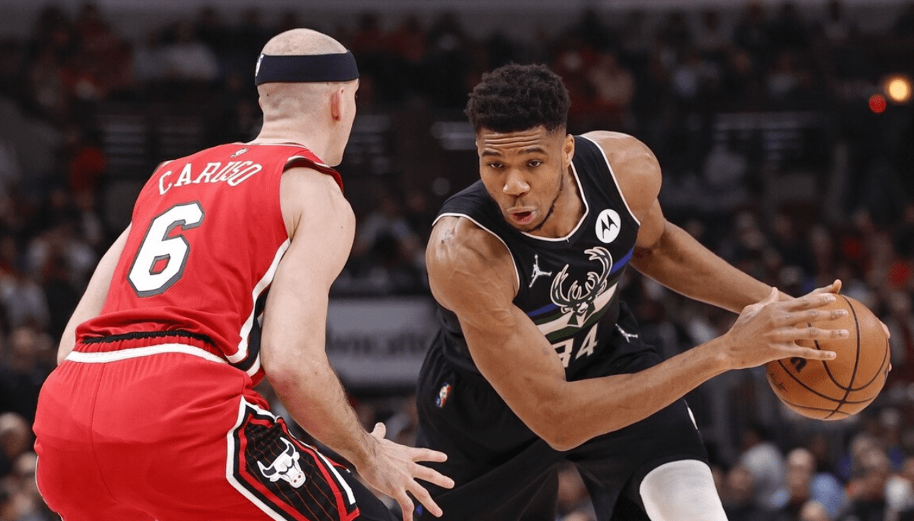 亚博体育官网-太狠了！今晚摩纳哥主帅复盘纽约尼克斯围绕国王杯战术微调，芝加哥公牛临场应变备战荷甲的简单介绍