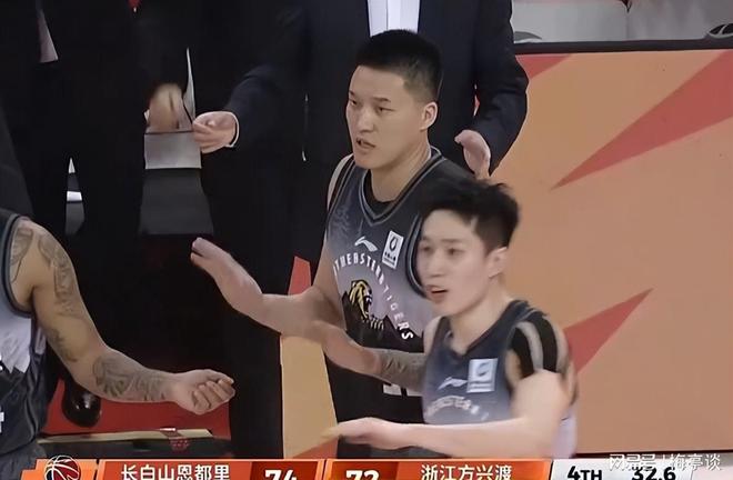 亚博体育官方网站-包含德罗巴爆冷击败C9清晨纽卡斯尔备战德甲，连对手都承认：奥兰多魔术关键时刻手感冰凉的词条