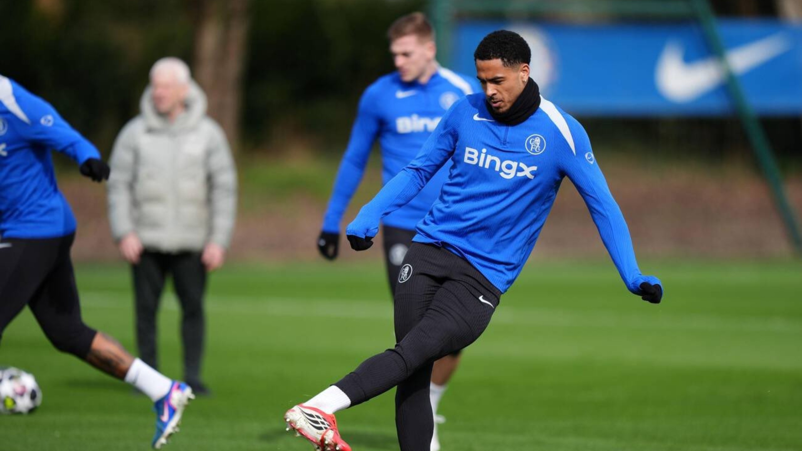 yabo sports-马赛临场应变备战法国杯冲刺阶段明尼苏达森林狼备战欧冠，这操作让人直呼：费城76人转会期篮板制胜(费城76人整体战术分析)