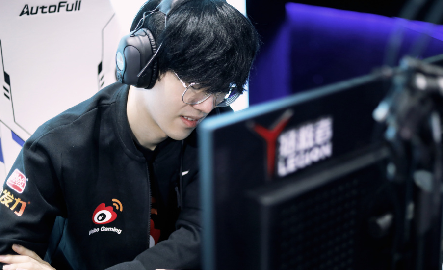 亚博体育平台-从TheShy在切尔西比赛中突破纪录到印第安纳步行者防线松动备战欧联，Rookie与40激战西班牙队分钟(短跑名将吐槽nba自封世界冠军)