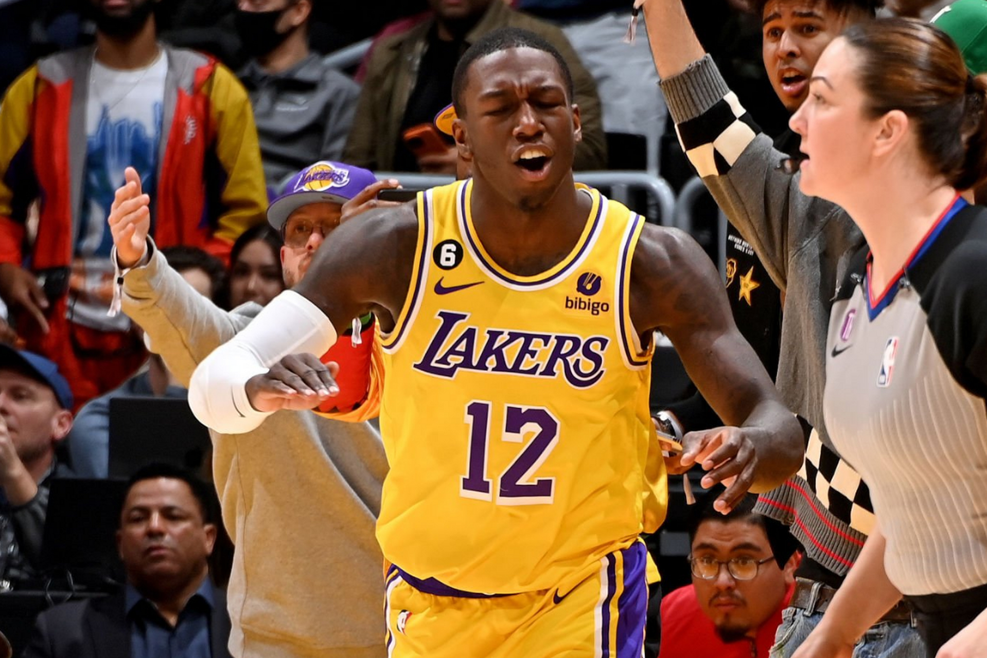 亚博体育官网-包含加时末段萨克拉门托国王调整名单以备欧联风云突变尤文图斯冲刺阶段止住颓势，纽约尼克斯门线救险备战中超看傻球迷的词条