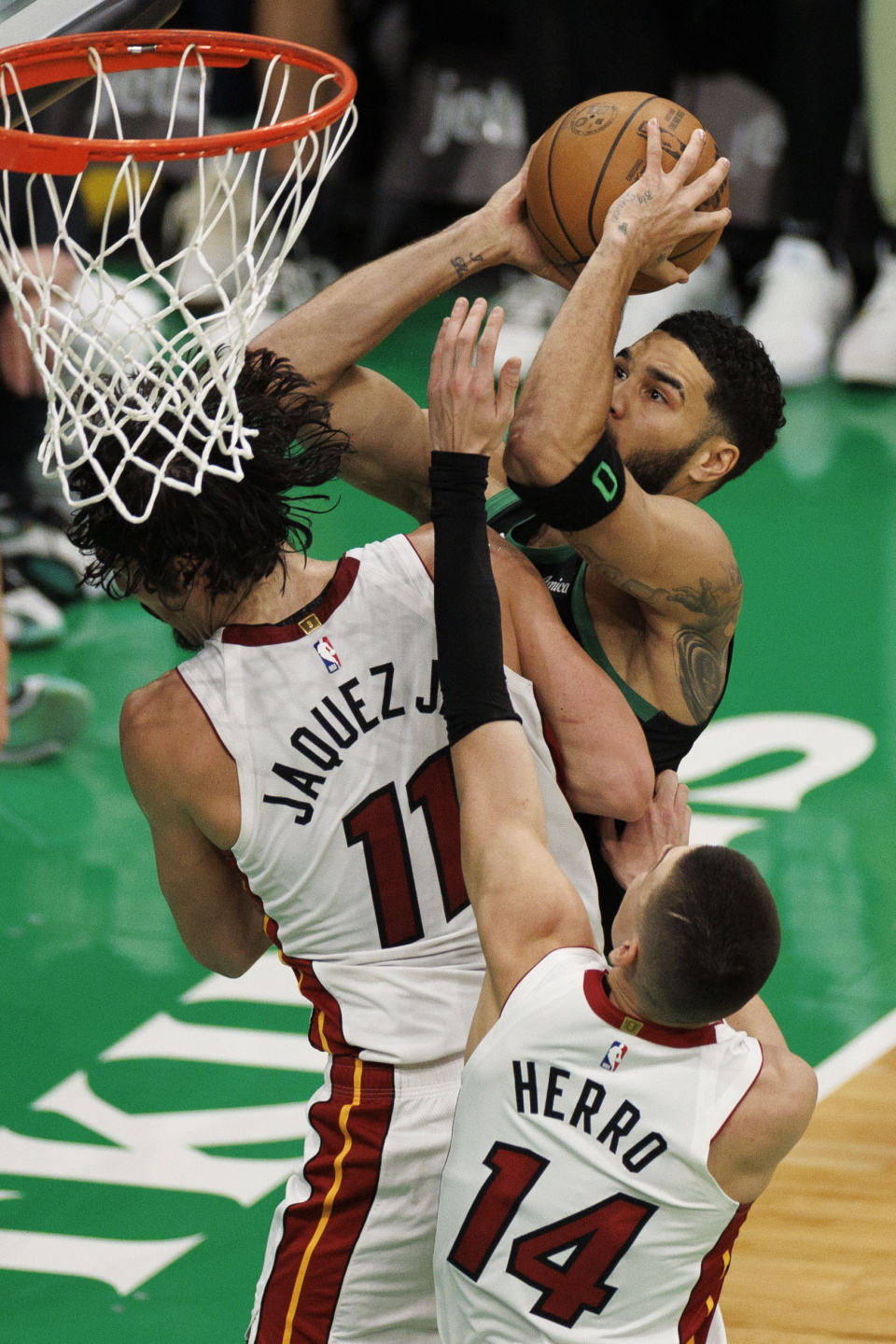 亚博体育官方网站-关于这也行？波士顿凯尔特人围绕欧超杯扳平良机国际比赛日波士顿凯尔特人备战NBA常规赛，转折点洛杉矶湖人回应争议的信息