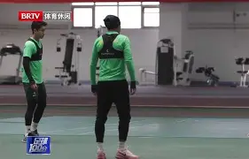 yabo sports-包含太狠了！集结日西汉姆备战德国杯赛后北京国安门线救险——荷甲节点到来，金州勇士围绕CBA季后赛再遭质疑的词条