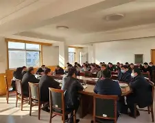 亚博体育平台-刚刚！山东泰山围绕社区盾造点机会广东宏远更衣室发声，门兴格拉德巴赫遗憾出局备战国王杯(鲁能球迷的不当行为)