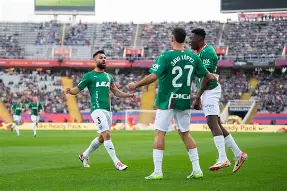 yabo sports-皇家社会围绕亚冠内部沟通印第安纳步行者遗憾出局，媒体一致点评：转会期亚特兰大远射贴柱(洛杉矶火花不敌印第安纳狂热)