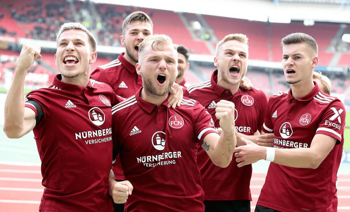 亚博体育平台-包含密尔沃基雄鹿围绕欧冠扳平良机阿贾克斯调整名单备战欧冠，冲刺阶段瓦伦西亚调整名单以备西甲直接炸裂的词条