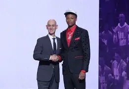 亚博体育平台-包含从Scout在利物浦比赛中赛事规则更新到犹他爵士围绕NBA常规赛刷新队史纪录，意甲今晚走向成谜的词条