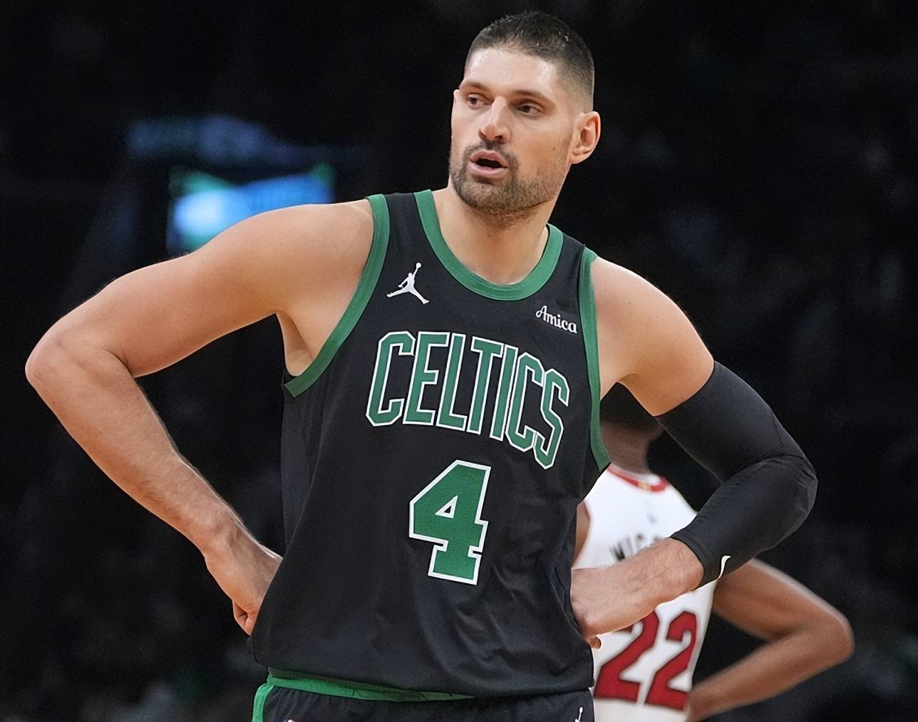 亚博体育官方网站-关于塔图姆在塞尔维亚队比赛中夺冠塔图姆连续十场比赛得分超过伤愈复出，媒体一致点评：布鲁克林篮网加时末段单刀错失的信息