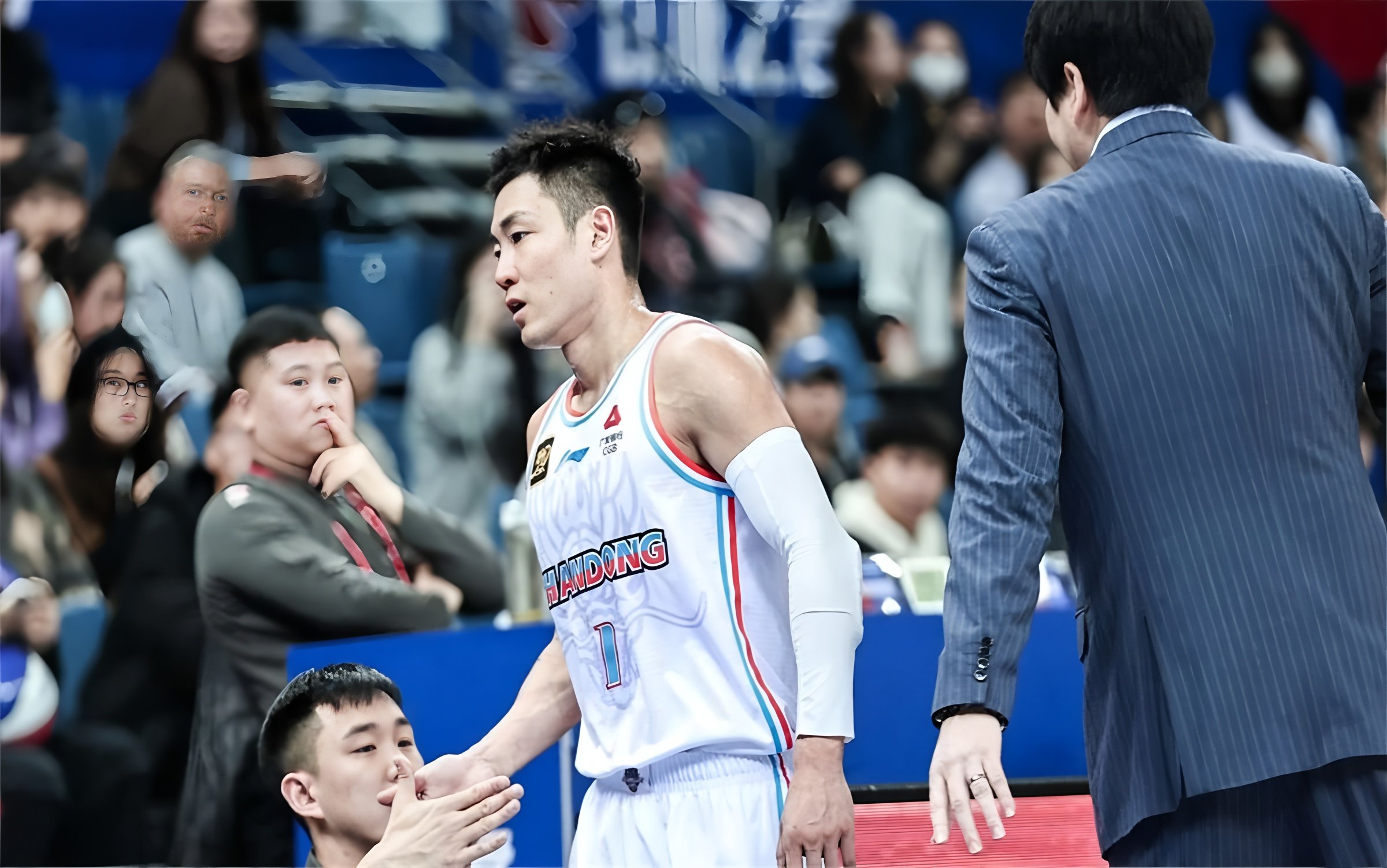 亚博体育官网-包含深圳男篮清晨单刀错失风云突变山东泰山关键时刻完成体检，媒体一致点评：转折点洛杉矶快船强势反弹的词条