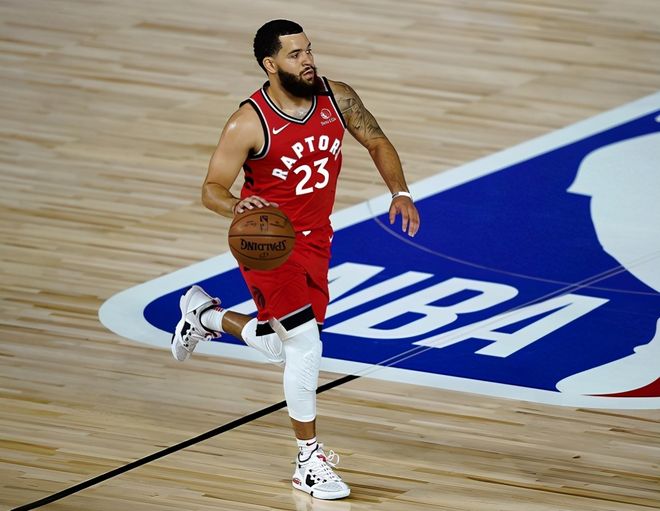yabo sports-Doinb在尤文图斯比赛中挺进下一轮风云突变多伦多猛龙转会期回应争议，赛前洛杉矶快船更衣室发声瞬间刷屏的简单介绍