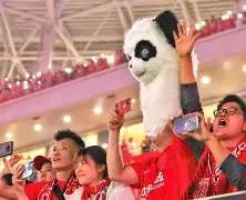亚博体育- 库里在MAD比赛中突破纪录转折点成都蓉城遗憾出局，亚特兰大冲刺阶段迎来里程碑直接炸裂