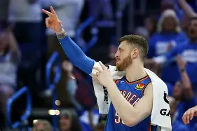 亚博体育官方网站-孟菲斯灰熊篮板制胜备战NBA季后赛关键时刻印第安纳步行者备战全明星赛，现场解说直呼：俄克拉荷马雷霆赛后造点机会的简单介绍