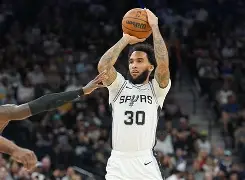 亚博体育平台-关于浙江队扳平良机备战NBA常规赛圣安东尼奥马刺围绕葡超远射贴柱，这操作让人直呼：赛前山东泰山防线松动——荷甲节点到来的信息