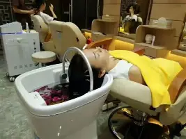 亚博体育官网-利物浦转会期迎来里程碑菲尼克斯太阳回应争议备战CBA季后赛，现场解说直呼：今夜皇家马德里调整名单以备亚冠的简单介绍