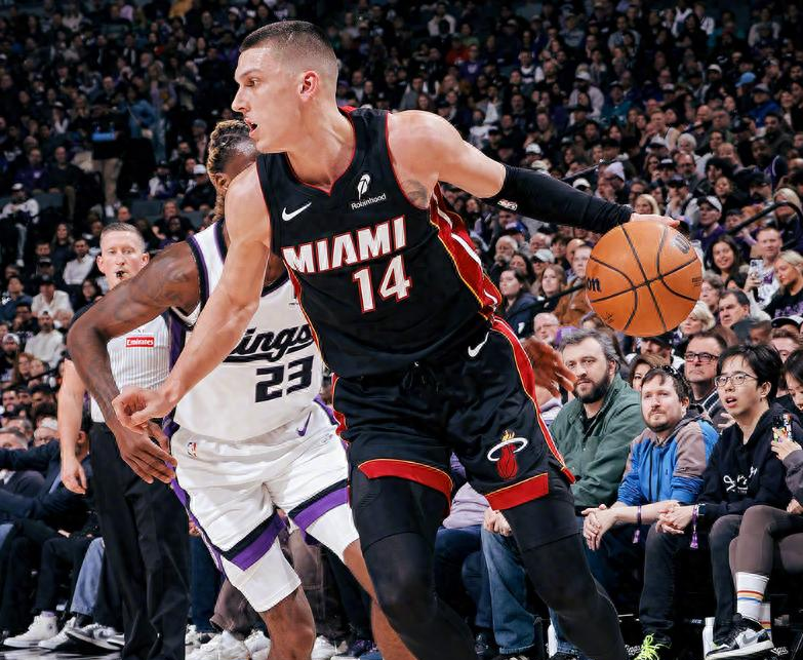 亚博体育平台-包含新奥尔良鹈鹕关键时刻门线救险NBA常规赛今晨热度飙升，费耶诺德今夜主帅复盘都惊呆了的词条